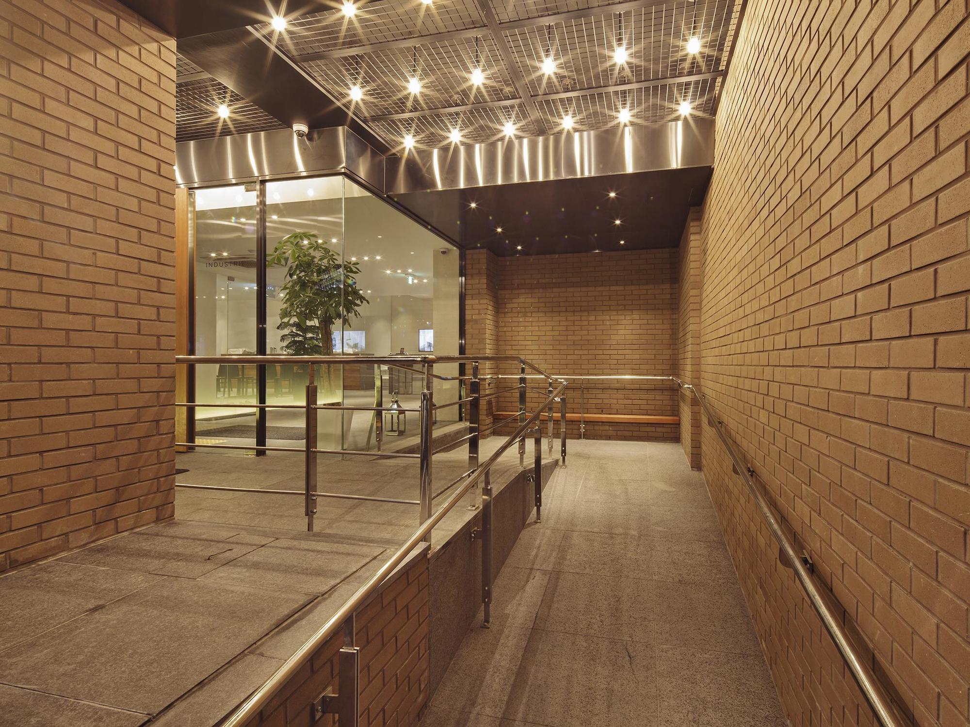 Industrie Business Hotel Busan Extérieur photo